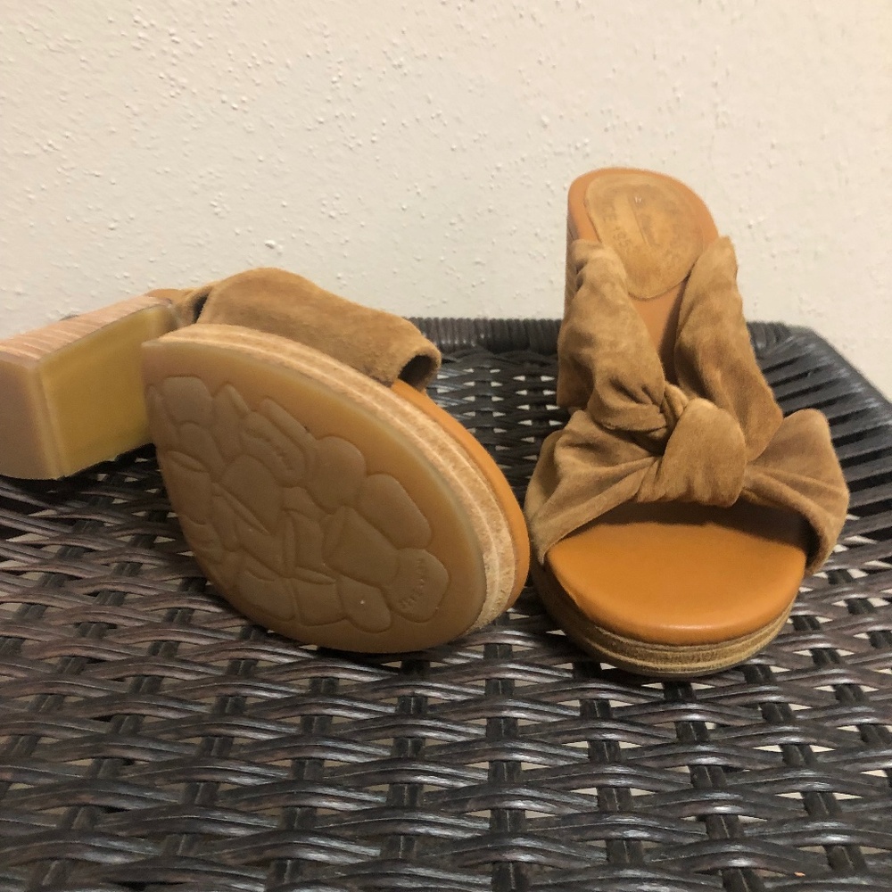 Kork Ease Suede Mules